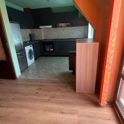 Vermietung eines gemütlichen und geräumigen Apartments, 120 m², Varna, Bulgarien